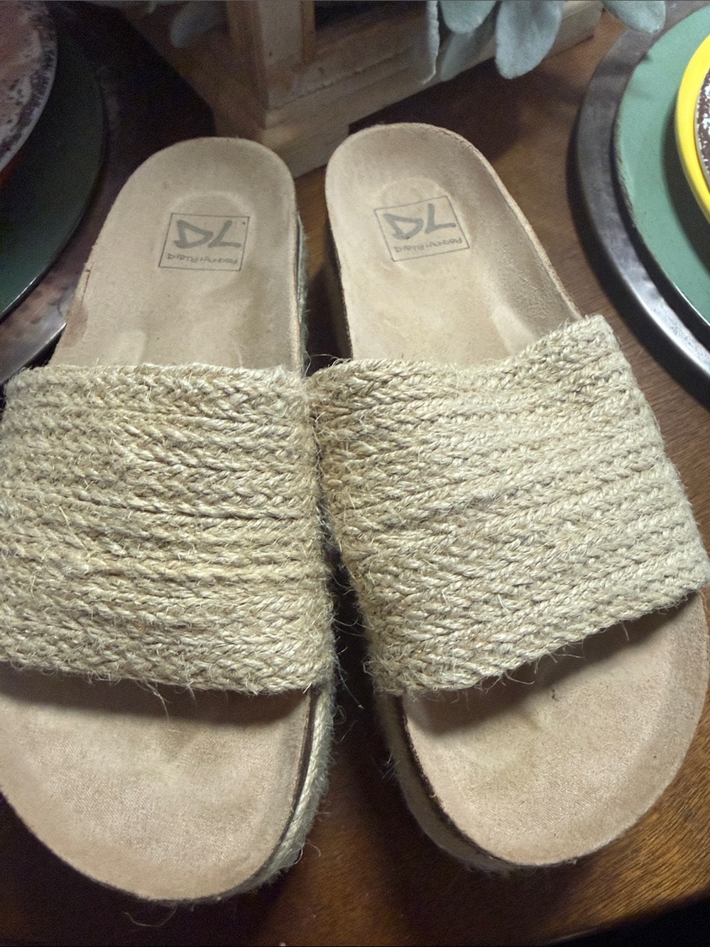 Dirty Laundry Natural Tan Jute Slide Mules